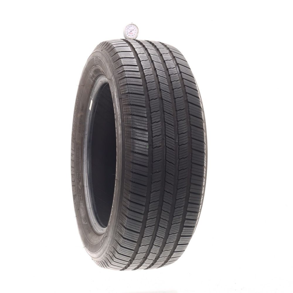Set of (2) Used 255/55R18 Michelin Defender LTX M/S 109H - 7.5-9/32 - Image 4