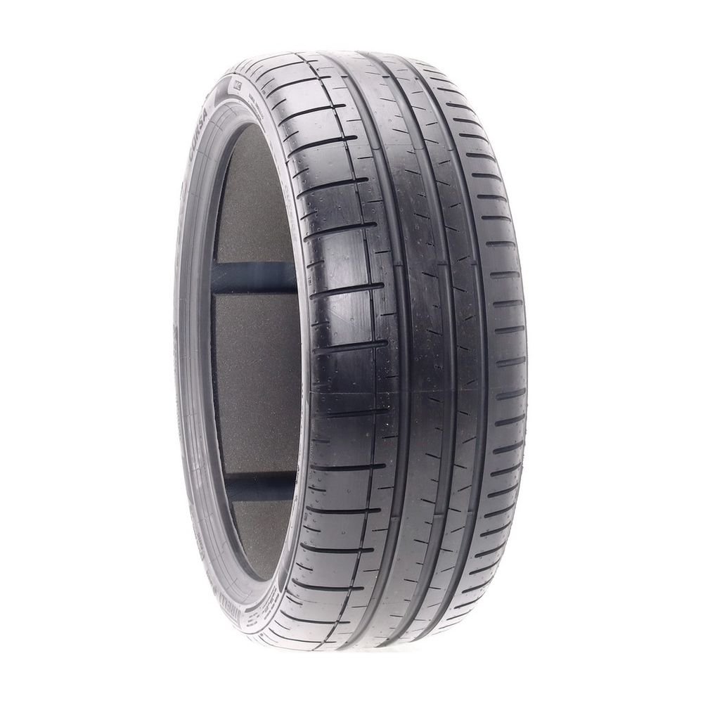 Set of (2) New 225/35ZR19 Pirelli P Zero Corsa PZC4 MC PNCS 88Y - Image 1