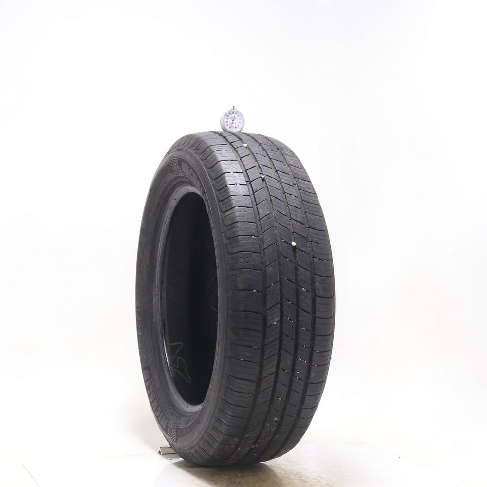 Set of (4) Used 215/60R17 Michelin Defender T+H 96H - 7-8.5/32 - Image 4