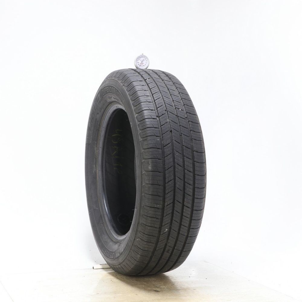 Used 215/65R17 Michelin Defender T+H 99H - 8/32 - Image 1
