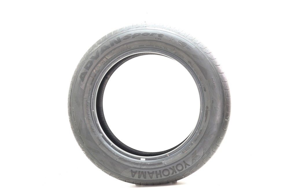Used 225/60R18 Yokohama Advan Sport V105 104W - 9/32 - Image 3