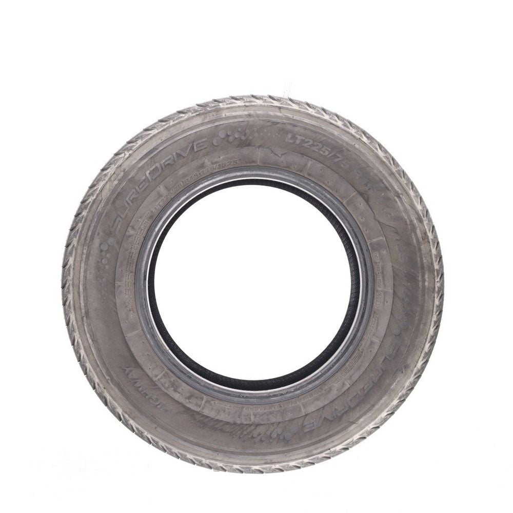 Used LT 225/75R16 SureDrive Highway 115/112S E - 11/32 - Image 3