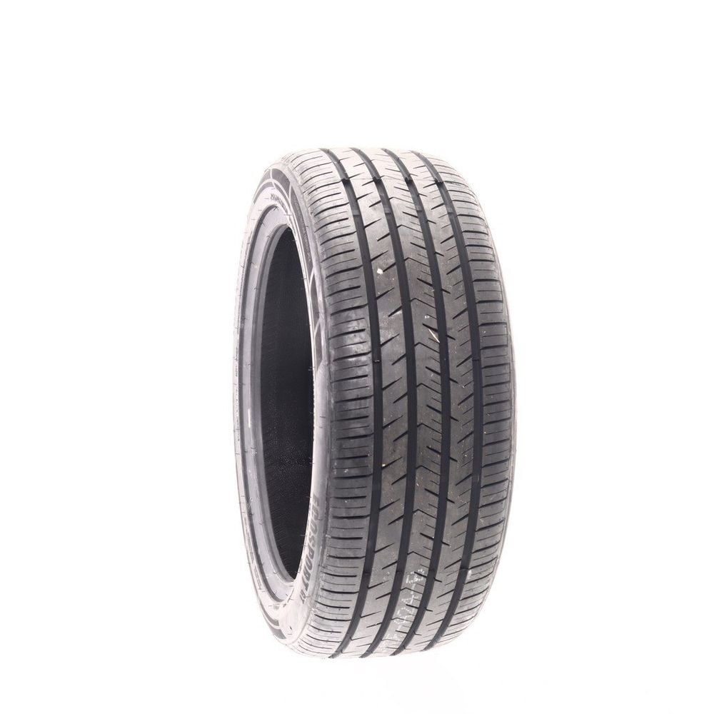 Set of (4) New 255/45ZR20 Travelstar Ecosport GT 105W - Image 1