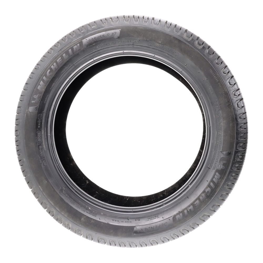 New 225/55R17 Michelin Defender 2 101H - Image 3