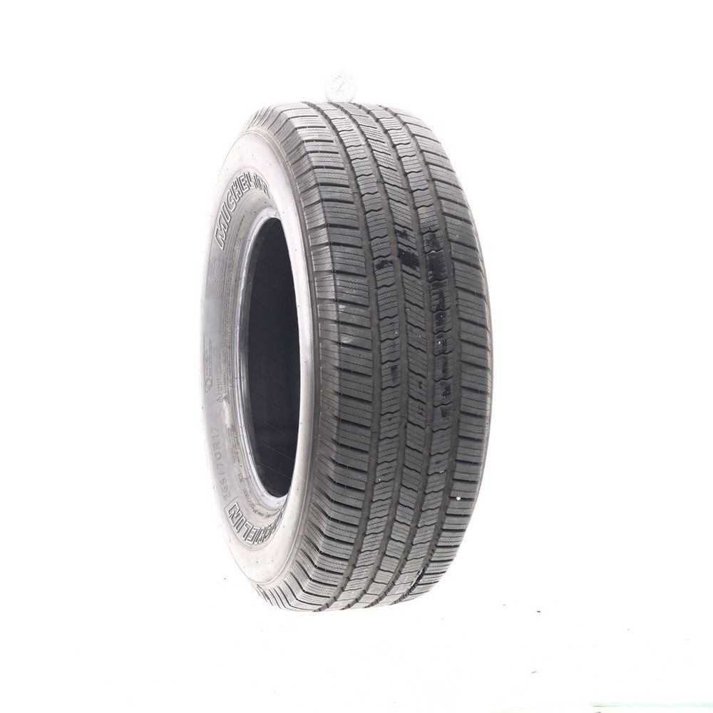 Set of (2) Used 265/70R17 Michelin Defender LTX M/S 115T - 8-8.5/32 - Image 4