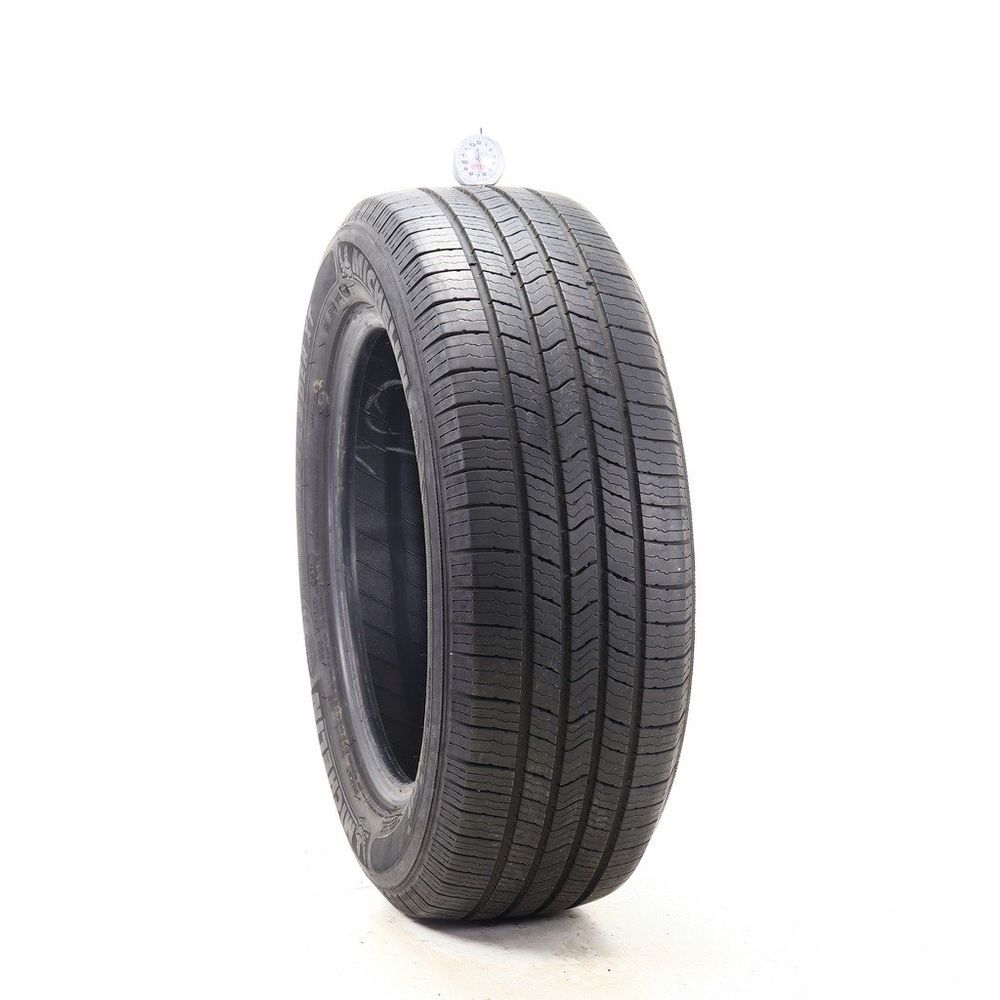 Set of (4) Used 225/60R17 Michelin Defender XT 99T - 6.5-7/32 - Image 1
