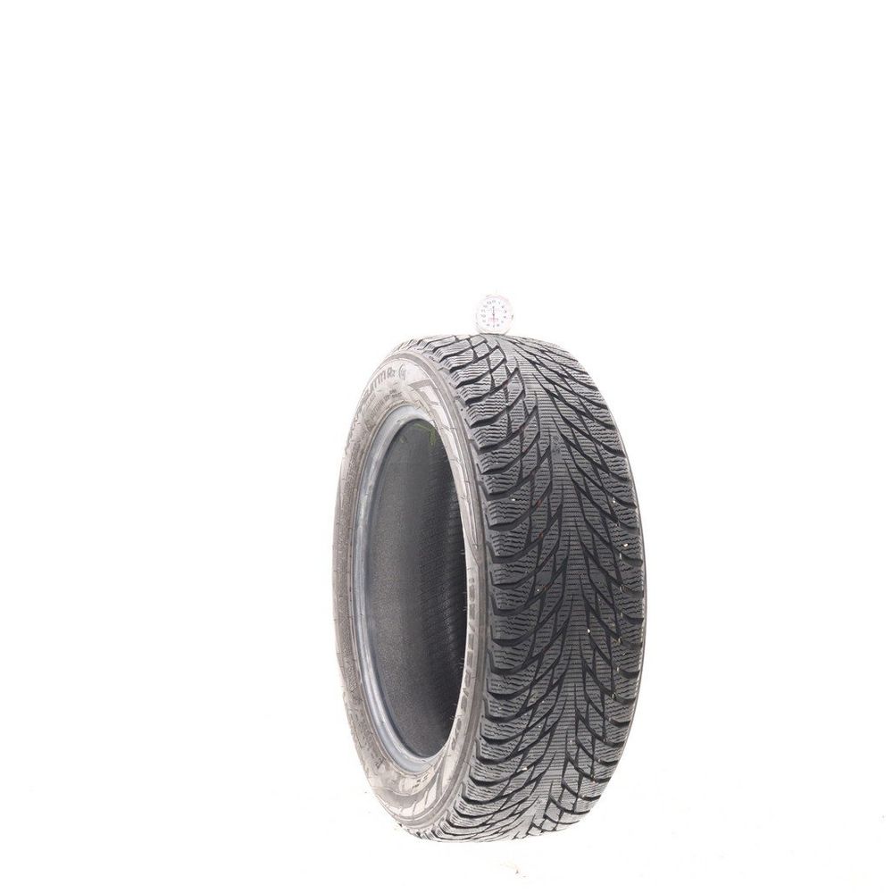 Used 195/55R16 Nokian Hakkapeliitta R2 FRT 87R - 6.5/32 - Image 1