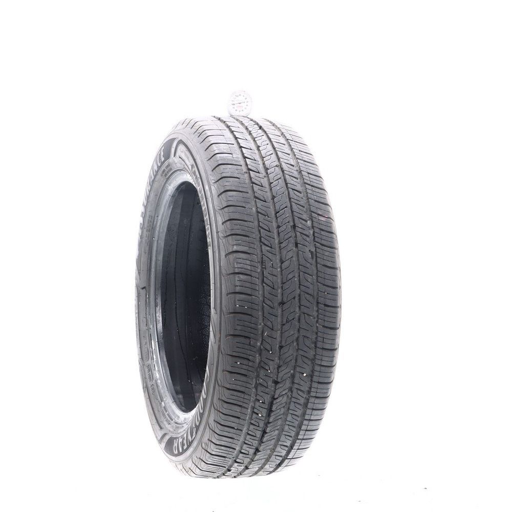 Used 215/60R17 Goodyear Assurance ComfortDrive 96H - 10/32 - Image 1