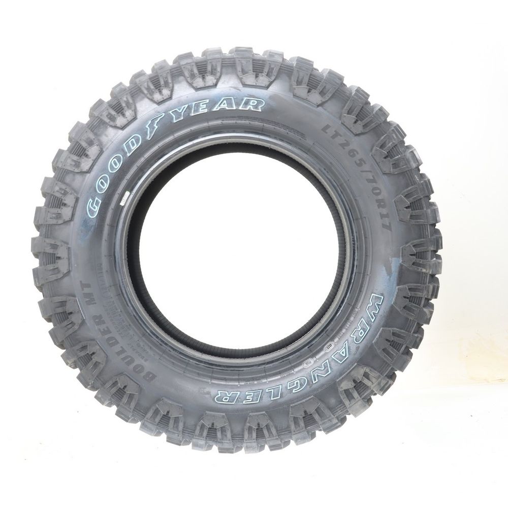 New LT 265/70R17 Goodyear Wrangler Boulder MT 121/118Q E - Image 3