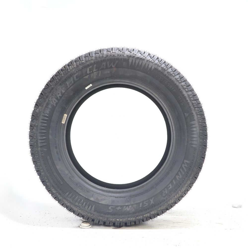 New 235/65R17 Arctic Claw Winter XSI 104S - 13/32 - Image 3