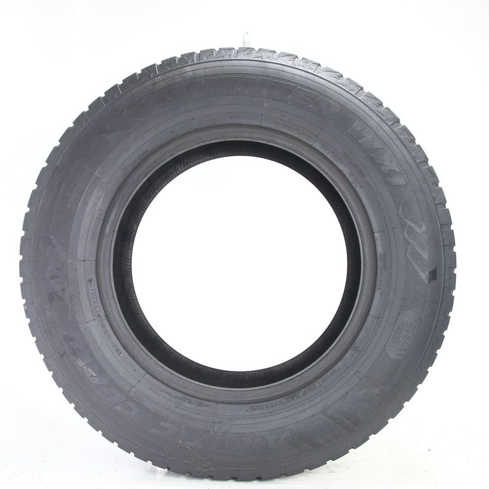 Used LT 265/70R18 Arctic Claw Winter WXI 124/121Q - 8/32 - Image 3