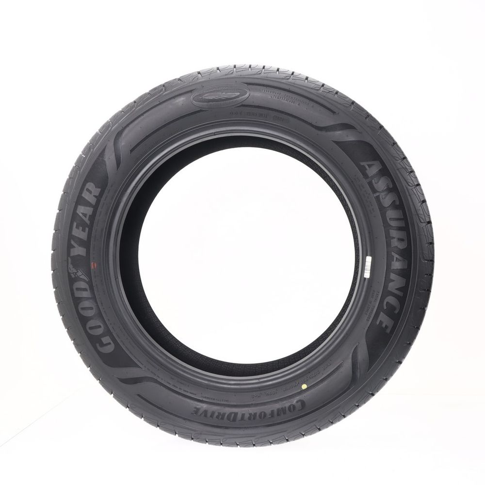 New 235/60R18 Goodyear Assurance ComfortDrive 103V - Image 3