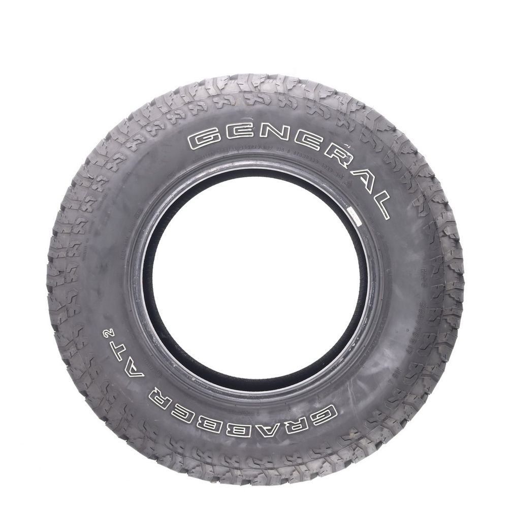 Set of (2) Used 265/70R17 General Grabber AT2 115S - 10.5-11/32 - Image 3