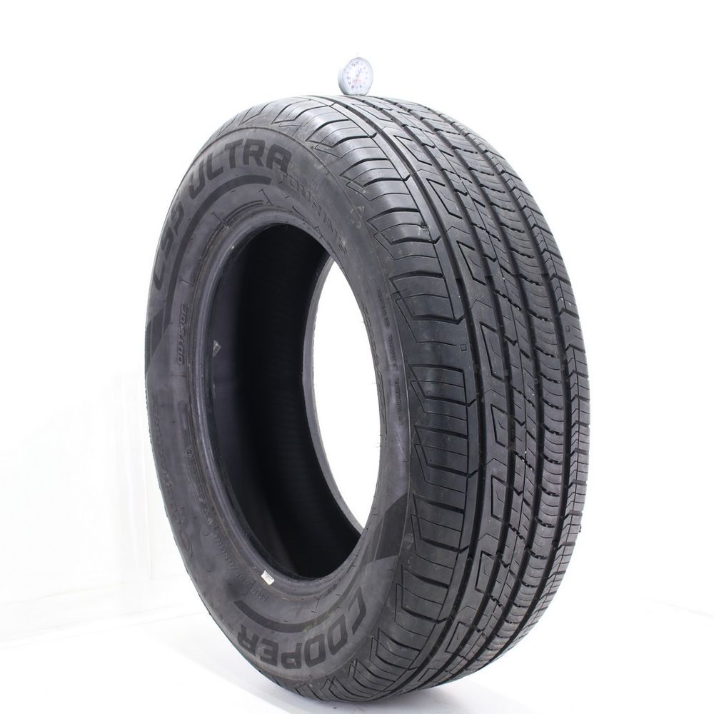Set of (4) Used 255/65R18 Cooper CS5 Ultra Touring 111H - 7.5-8/32 - Image 1