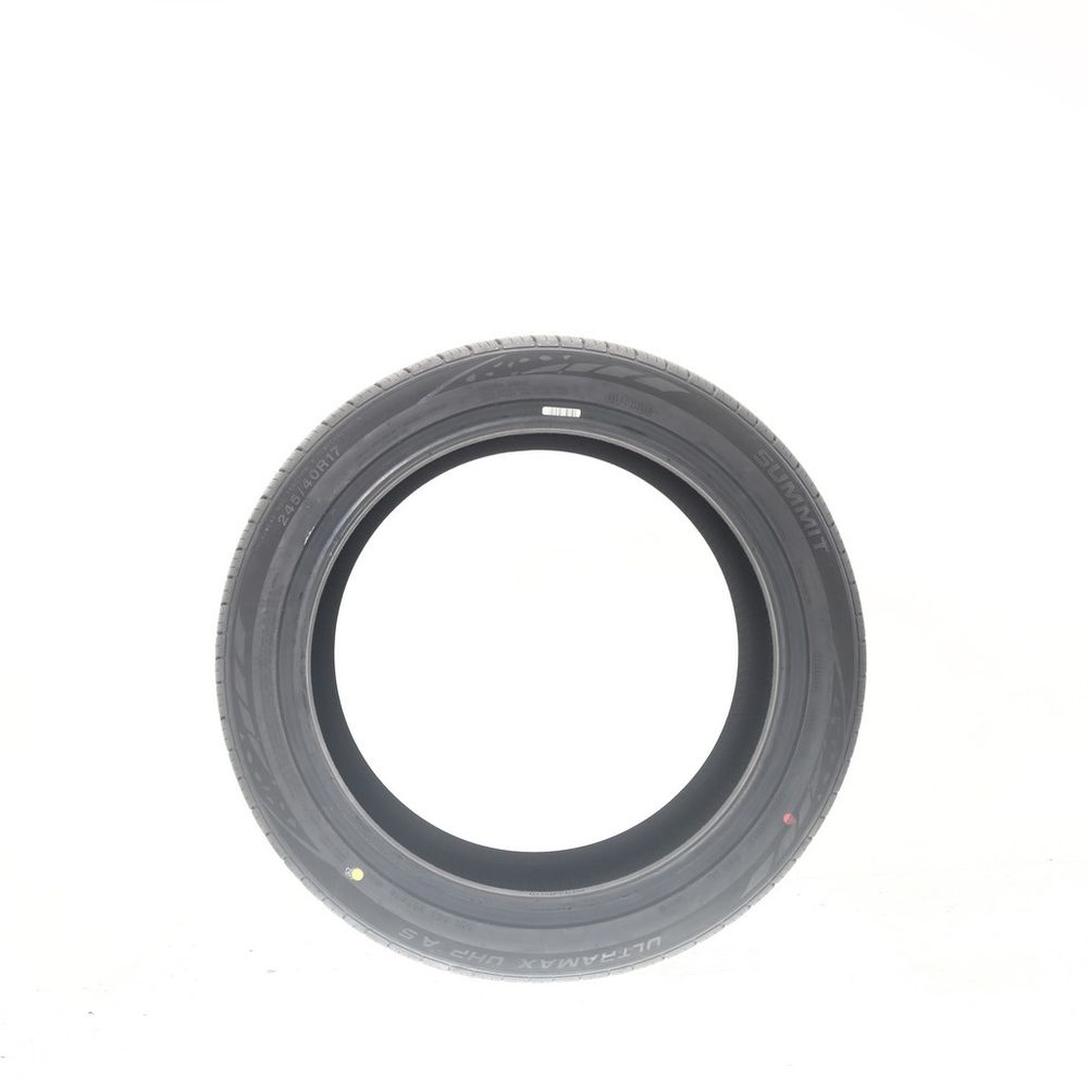 Set of (2) New 245/40R17 Summit Ultramax UHP AS 95V - Image 3