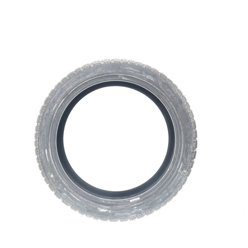 New 245/40R19 Pirelli P Zero Winter Run Flat 98V - Image 3