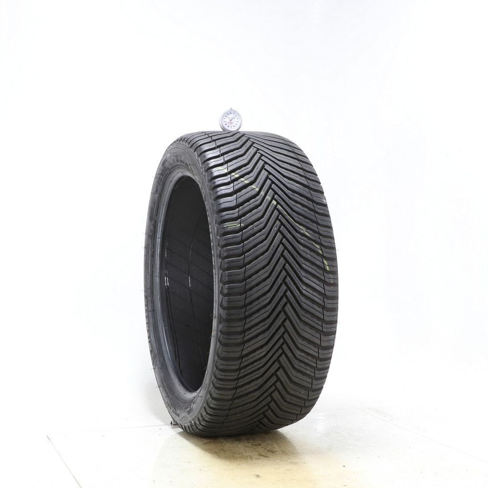 Set of (2) Used 255/40R19 Michelin CrossClimate 2 100V - 9-9.5/32 - Image 1