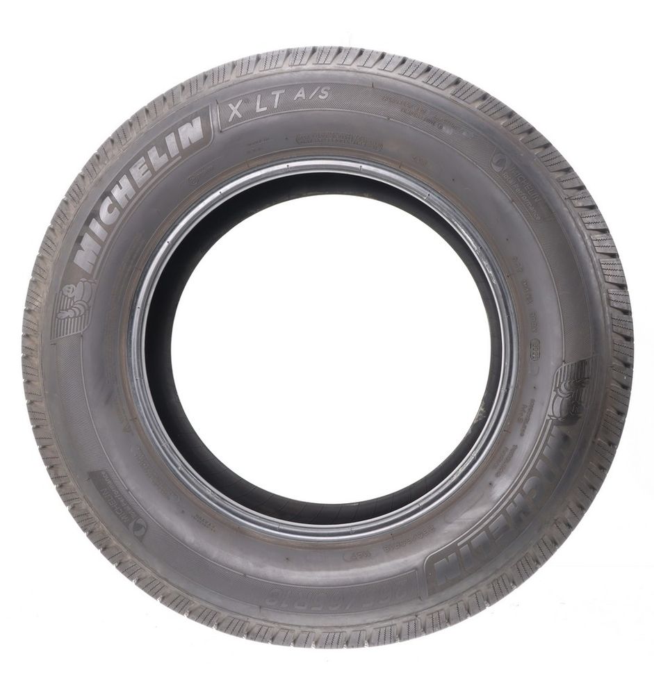 Set of (2) Used 265/65R18 Michelin X LT A/S 114T - 10-11.5/32 - Image 3
