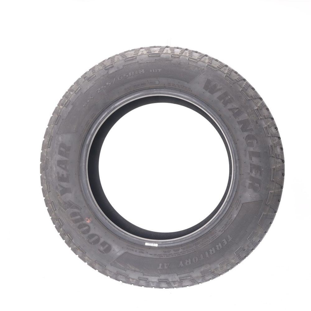 Used 255/65R18 Goodyear Wrangler Territory AT 111T - 11.5/32 - Image 3
