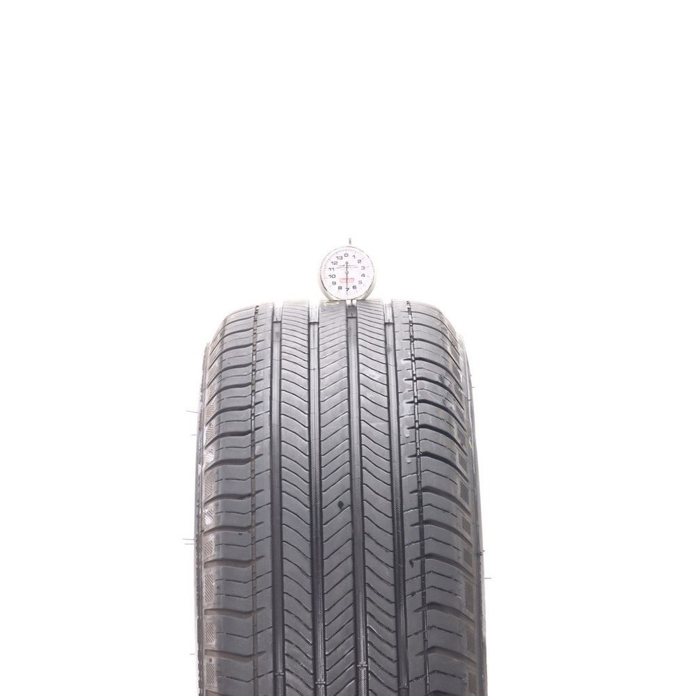 Set of (2) Used 235/65R17 Michelin Primacy All Season 104H - 7-8/32 - Image 2