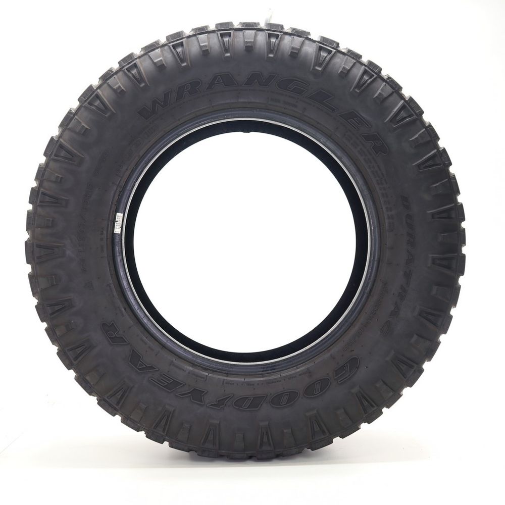 Used LT 295/65R18 Goodyear Wrangler Duratrac 127/124P E - 10/32 - Image 3