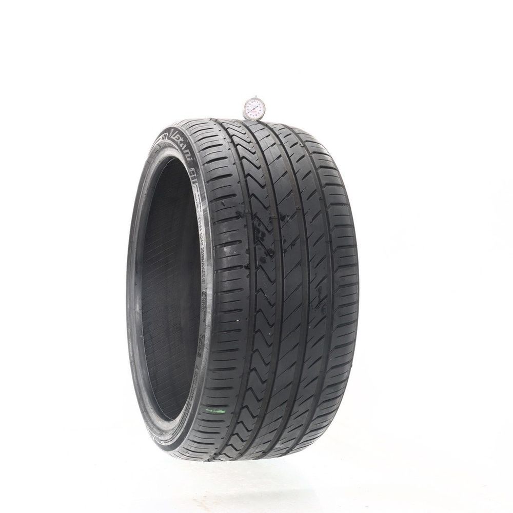 Used 305/30ZR22 Lexani LX-Twenty 105Y - 9/32 - Image 1