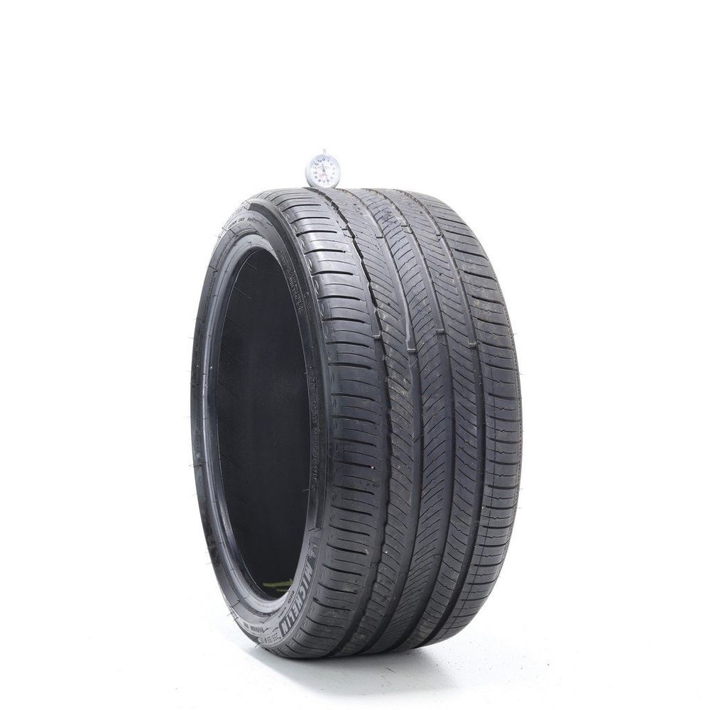 Set of (2) Used 255/35R19 Michelin Primacy Tour A/S 96W - 6/32 - Image 1
