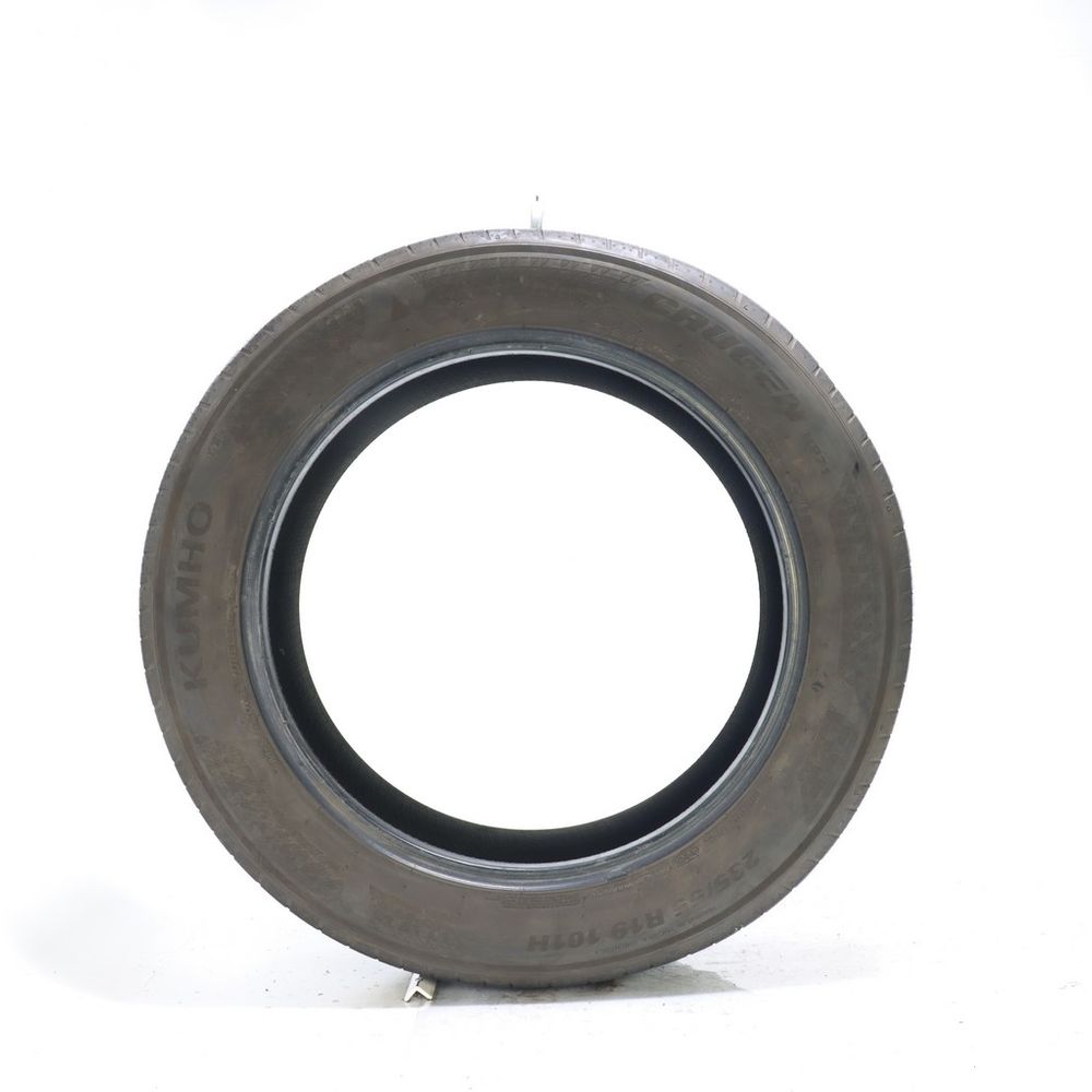Used 235/55R19 Kumho Crugen HP71 EV 101H - 5.5/32 - Image 3