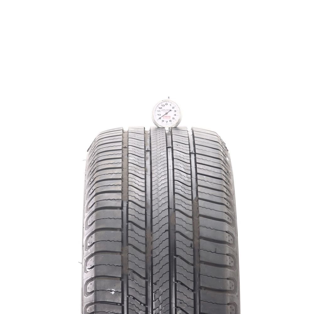 Set of (2) Used 235/55R19 Michelin Defender 2 105H - 7.5-9/32 - Image 5