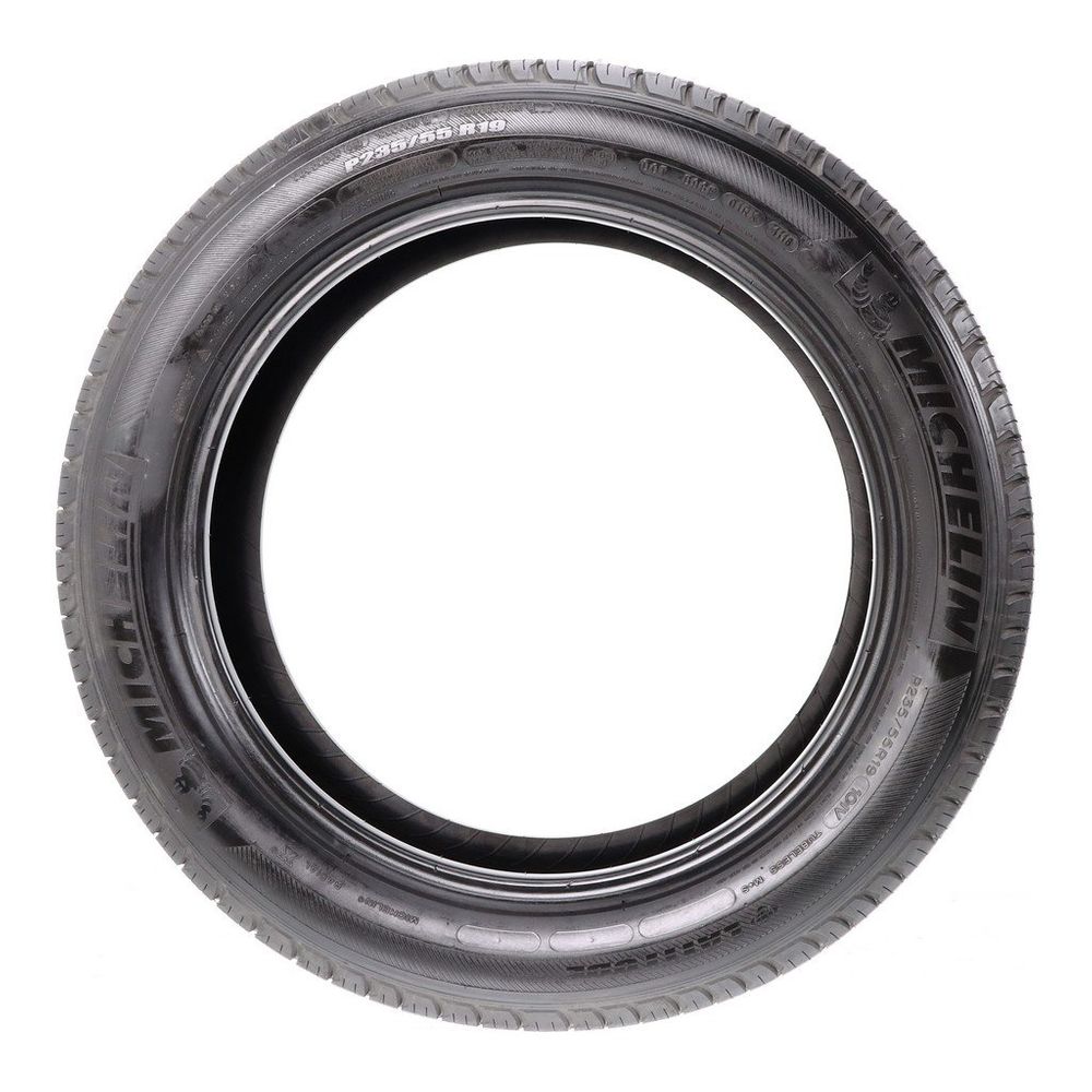 Set of (2) Used 235/55R19 Michelin Latitude Tour HP 101V - 5.5-6.5/32 - Image 6