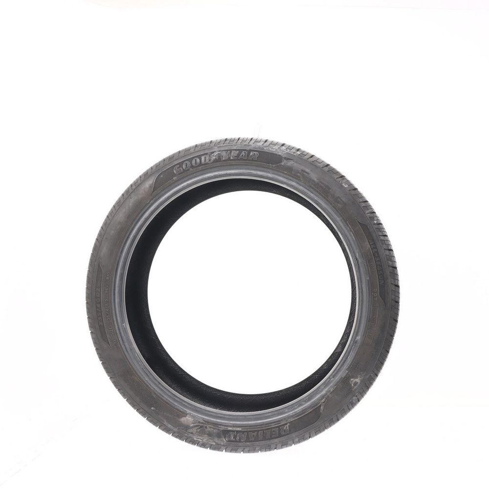Set of (2) Used 235/40R19 Goodyear Reliant All-season 96V - 7-7.5/32 - Image 3