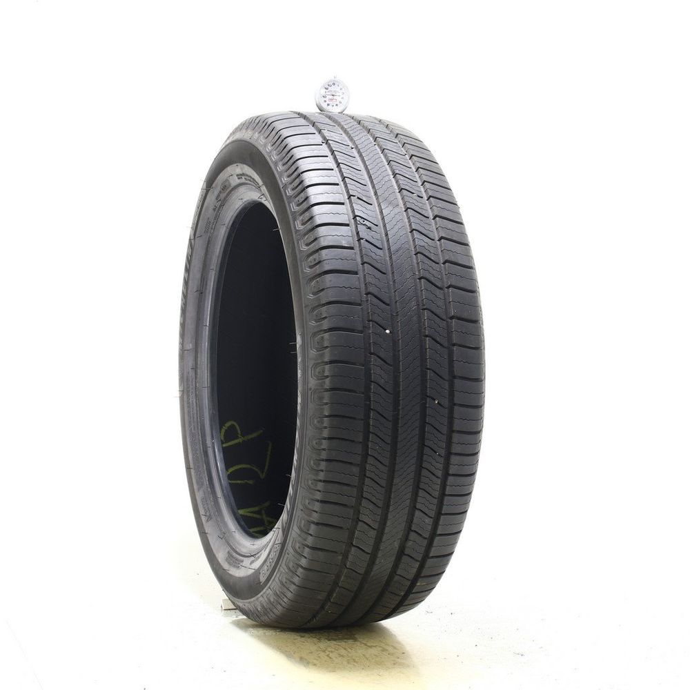 Used 235/55R19 Michelin Defender 2 105H - 10.5/32 - Image 1