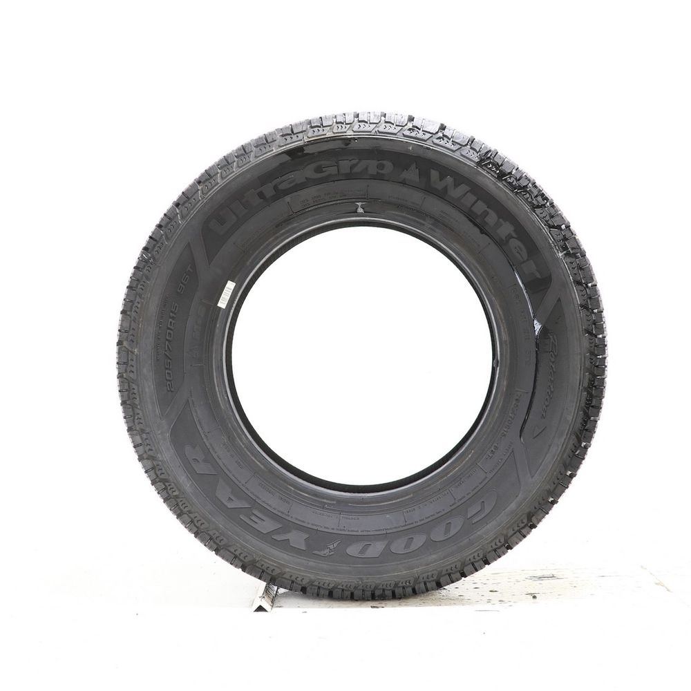 Driven Once 205/70R15 Goodyear Ultra Grip Winter 96T - 13/32 - Image 3
