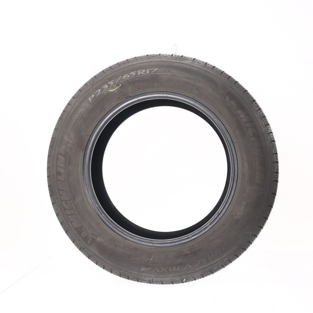 Set of (2) Used P 235/65R17 Michelin Primacy MXV4 103T - 6.5-7/32 - Image 6