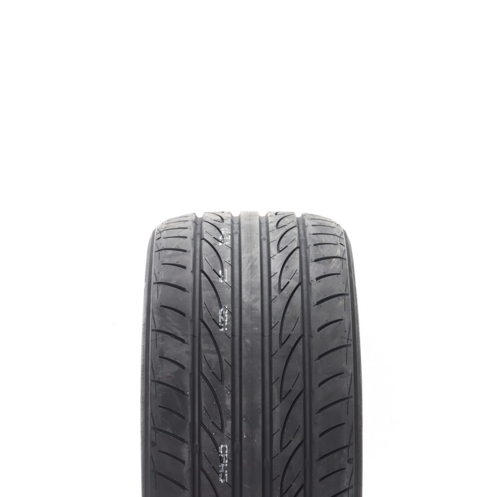 Set of (2) New 275/35R19 Yokohama Advan Fleva V701 100W - Image 2