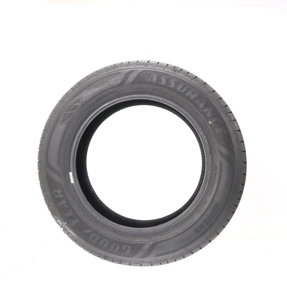 Used 245/60R18 Goodyear Assurance MaxLife 105H - 12.5/32 - Image 3