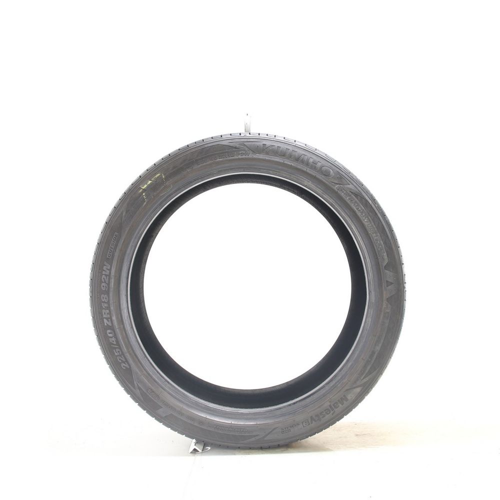 Set of (2) Used 225/40ZR18 Kumho Majesty 9 Solus TA91 92W - 7-8.5/32 - Image 3