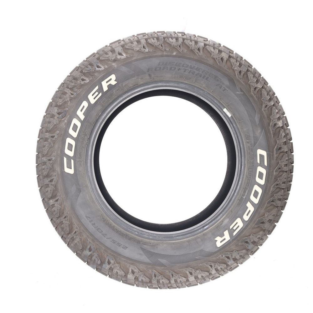Used 255/70R17 Cooper Discoverer Road+Trail AT 112T - 8/32 - Image 3