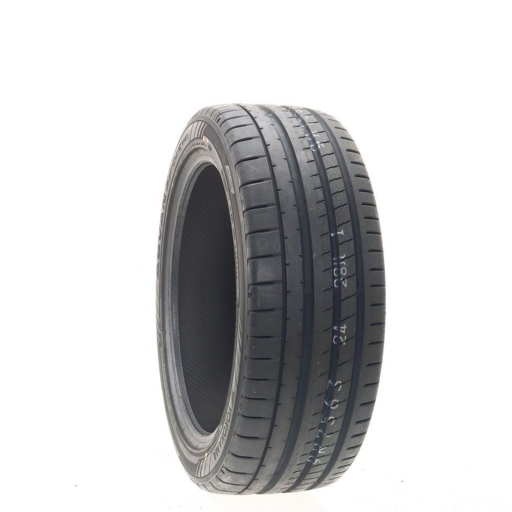 New 245/45ZR19 Yokohama Advan Sport V107 102Y - Image 1