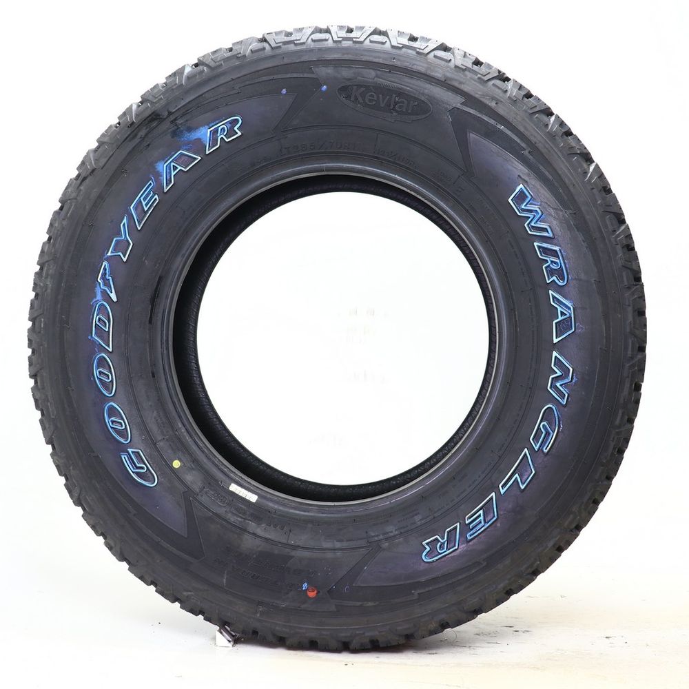 New LT 285/70R17 Goodyear Wrangler All-Terrain Adventure Kevlar 121/118R - 15/32 - Image 3