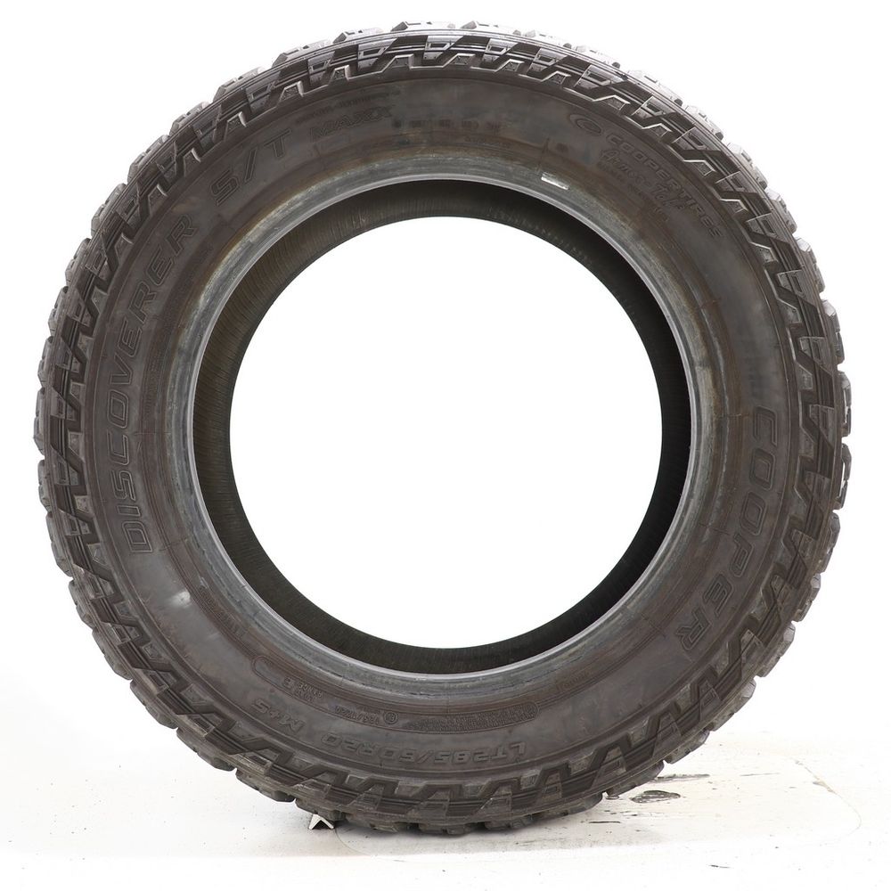 Used LT 285/60R20 Cooper Discoverer S/T Maxx 125/122Q - 16/32 - Image 3