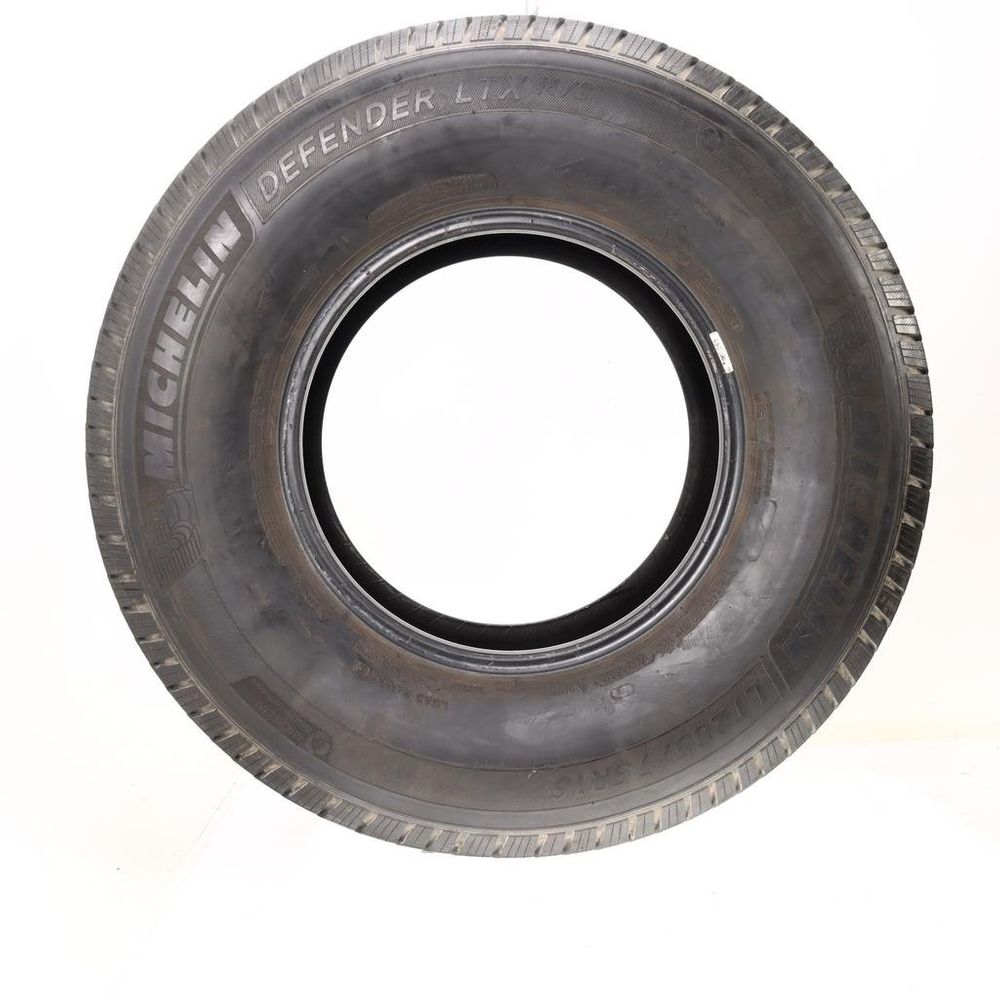 Set of (2) Used LT 285/75R16 Michelin Defender LTX M/S 126/123R E - 9.5-10/32 - Image 6