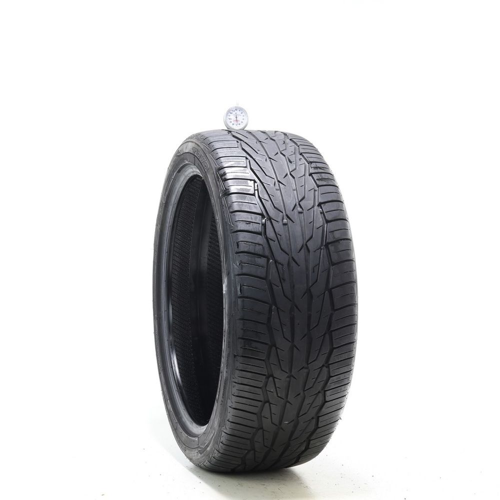 Set of (2) Used 245/40R20 Toyo Extensa HP II 99W - 6.5-7.5/32 - Image 1