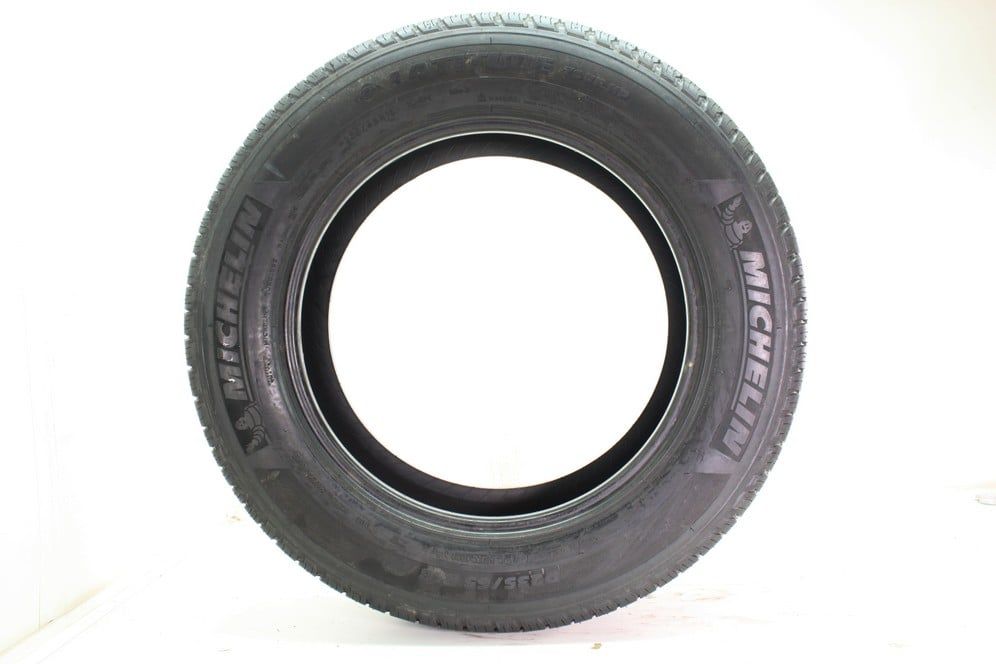 Driven Once 235/65R18 Michelin Latitude Tour HP 104H - 10/32 - Image 3