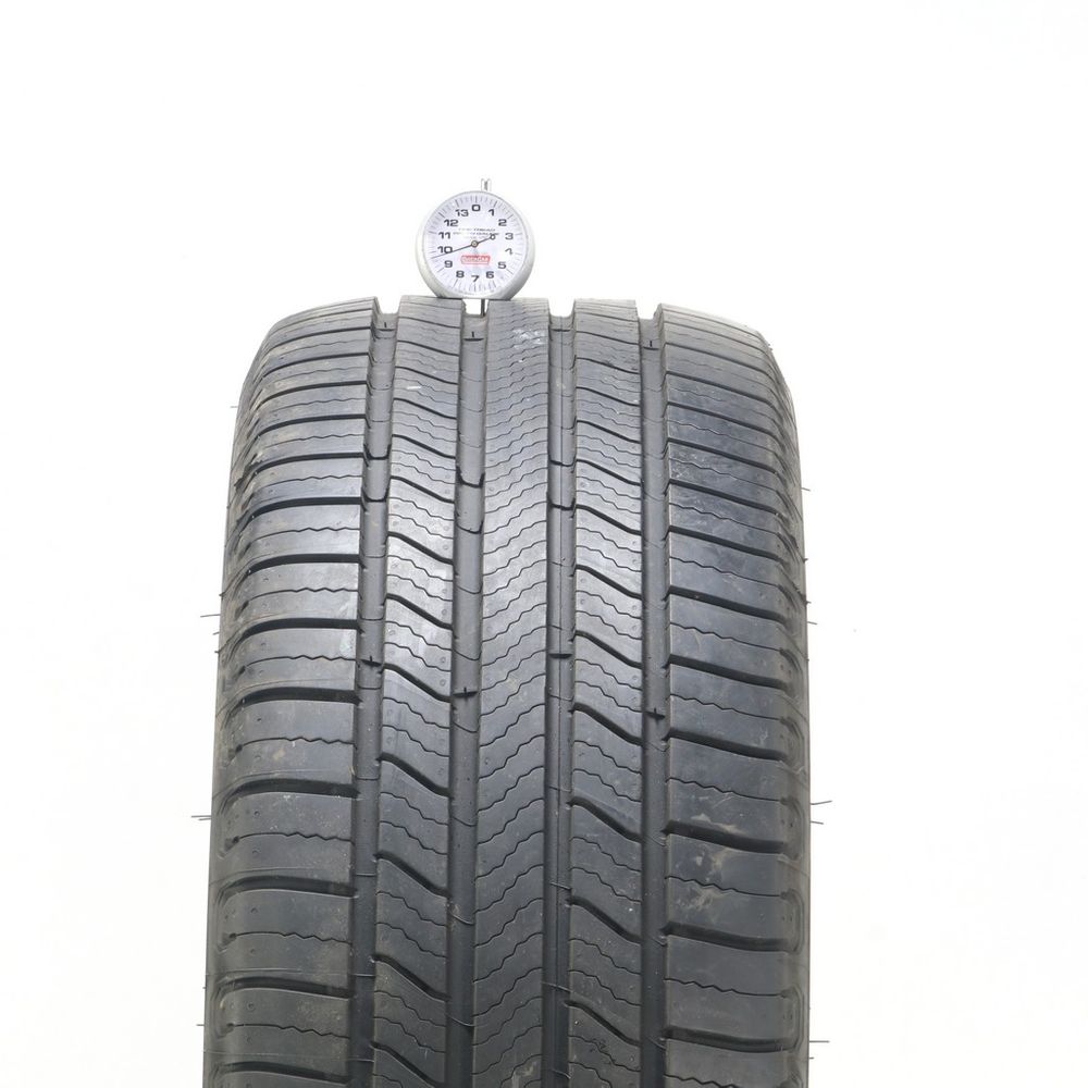 Set of (2) Used 235/45R18 Michelin Defender 2 98V - 9.5/32 - Image 2
