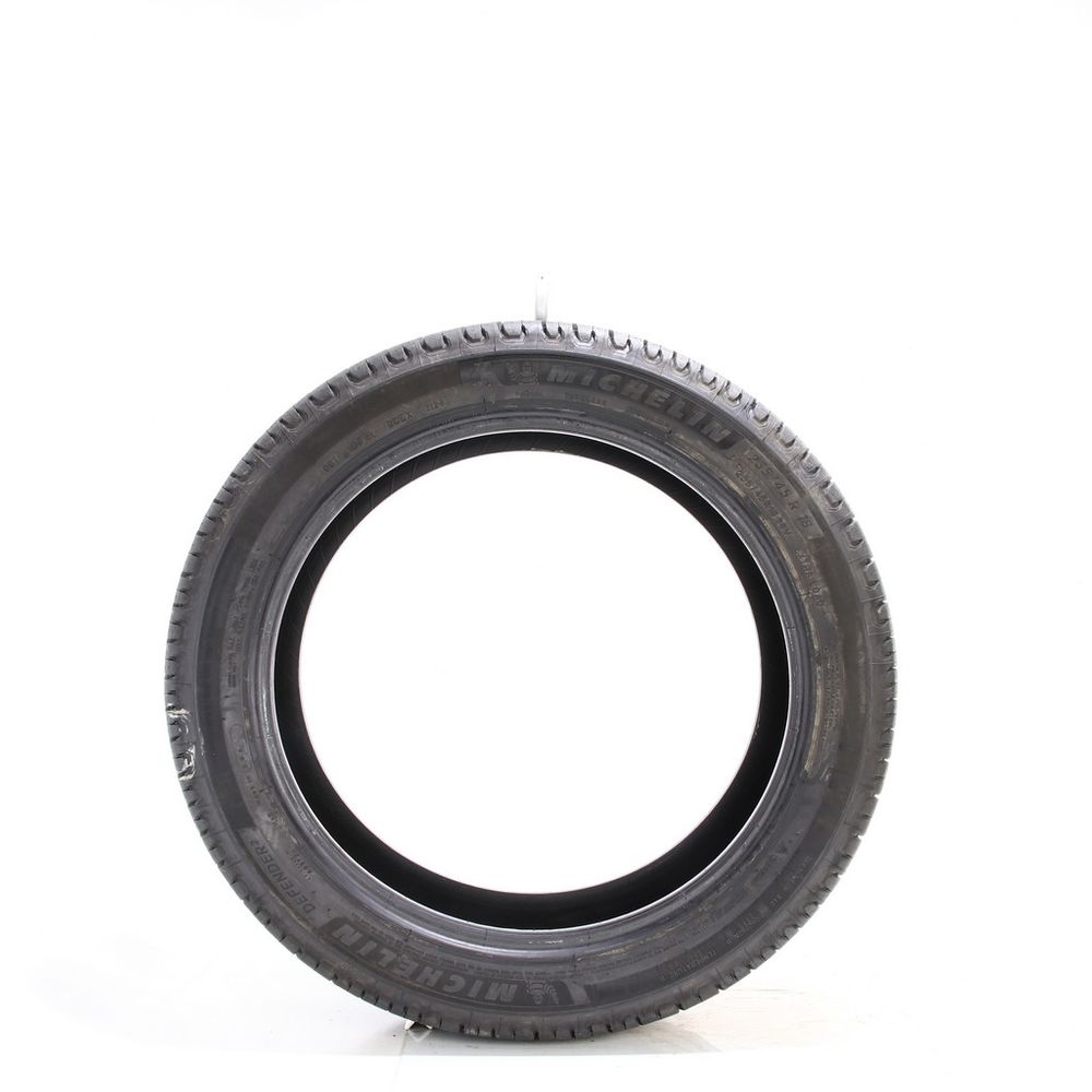 Set of (2) Used 235/45R18 Michelin Defender 2 98V - 9.5/32 - Image 3