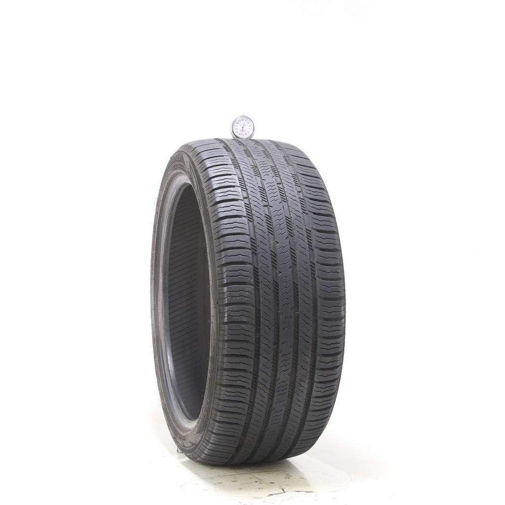 Set of (2) Used 235/40R19 Nokian One 96V - 7.5-8.5/32 - Image 1