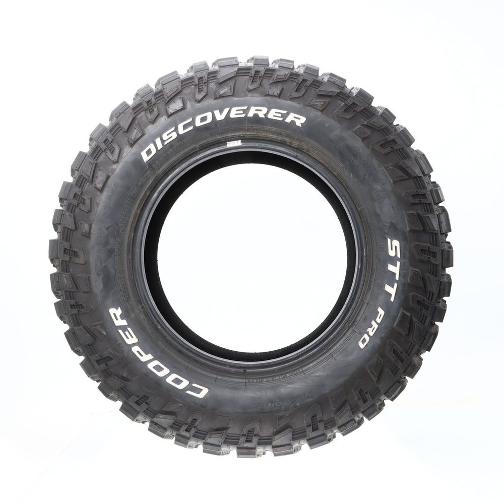 Driven Once LT 285/70R17 Cooper Discoverer STT Pro 121/118Q E - 19/32 - Image 3