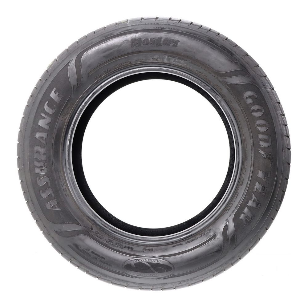 Set of (2) Used 235/65R17 Goodyear Assurance MaxLife 104H - 7-8.5/32 - Image 6