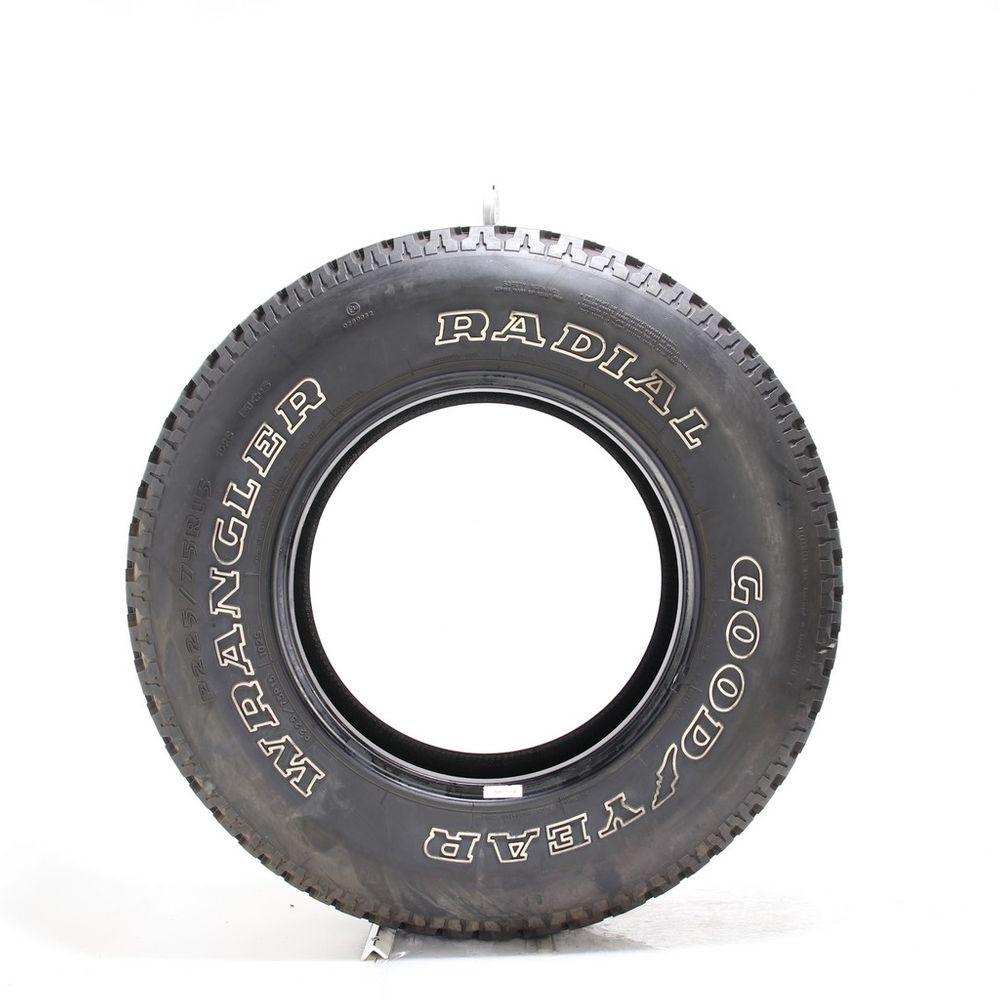 Used 225/75R15 Goodyear Wrangler Radial 102S - 7.5/32 - Image 3